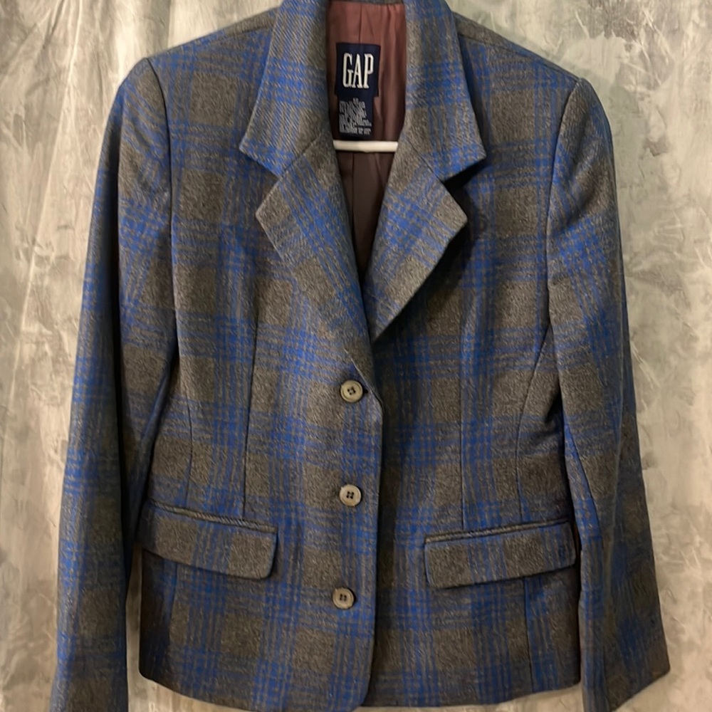 Gap XS beautiful, gray and blue wool blazer fully lined perfect condition